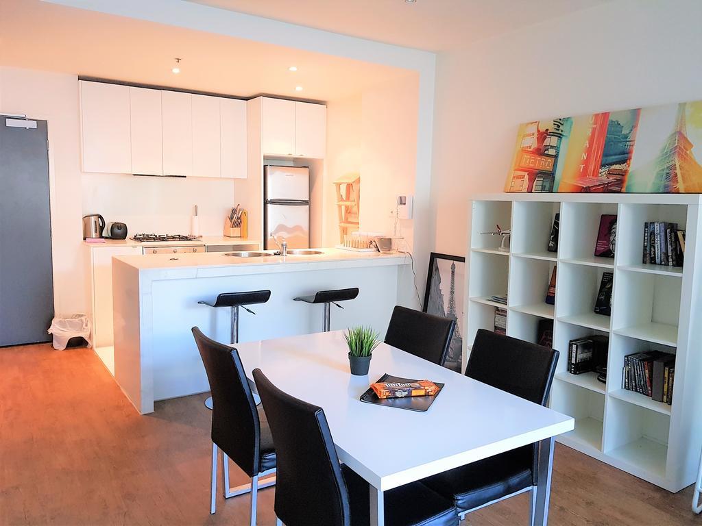 Readyset Apartments At Liberty Melbourne Zewnętrze zdjęcie